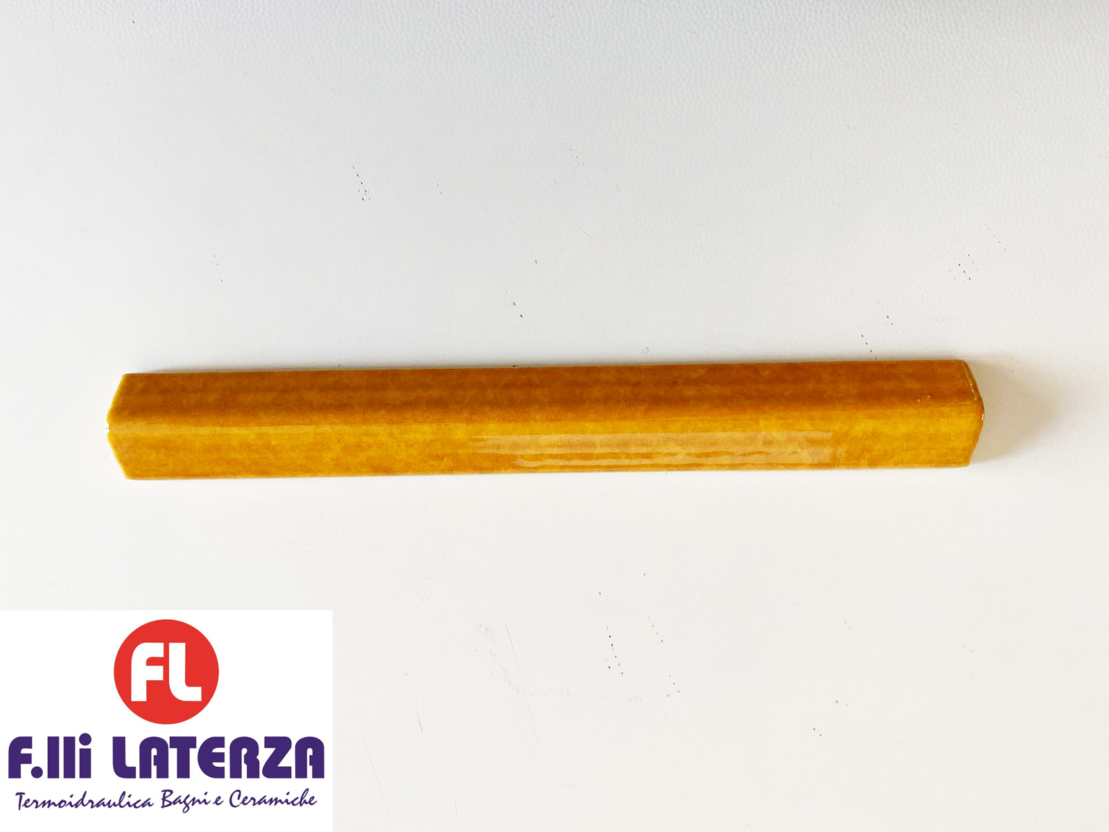 LISTELLO GRECA GIALLO 4920 2,5X20 RIVESTIMENTO BAGNO