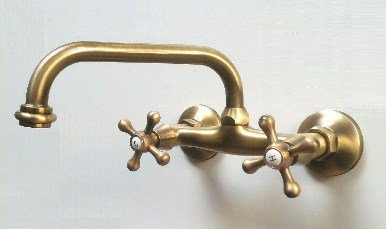 GRUPPO LAVELLO A PARETE CON BOCCA A "U" BRONZATO RETRÒ A COLONNA STELLA CROCE MANIGLIA DECÒ MANOPOLE OTTONE ANTICO RETRO DECO (12005U)