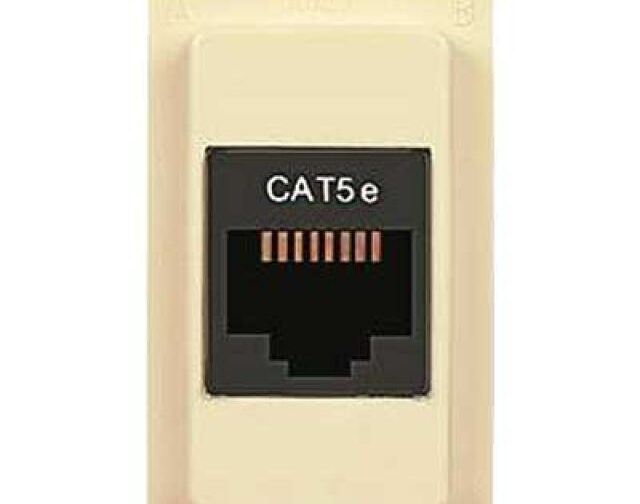 PRESA TELEFONICA RJ45 "TONDO" Cat 5e UTP