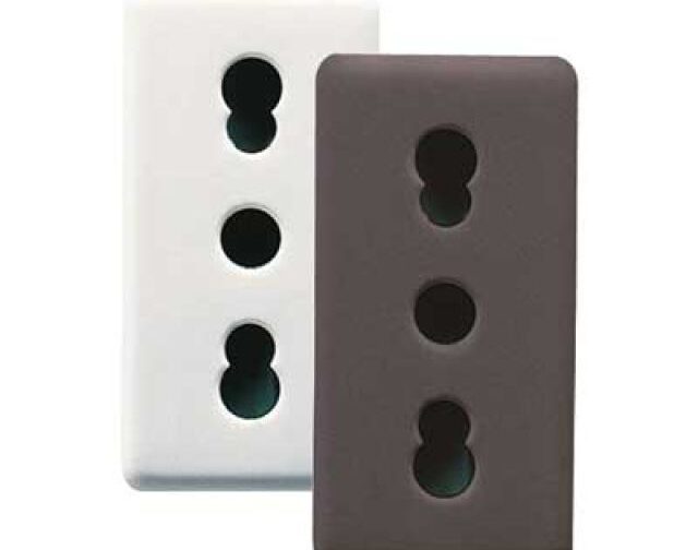 PRESA BIVALENTE 'SYSTEM' 10/16A 250V 2P+T- Bianco