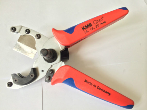 TAGLIATUBI Q-TEC®